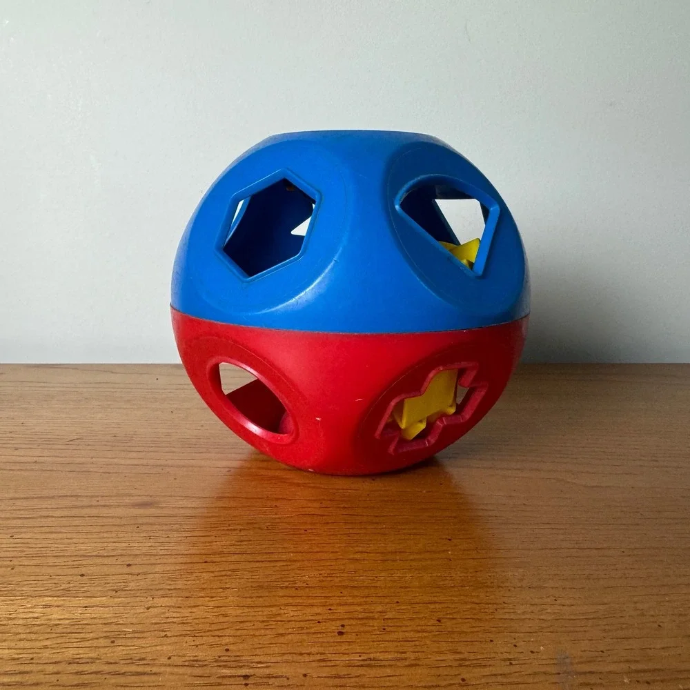 Tupperware Vintage Infant Baby Shape Sorter Toy‎ Red Blue Color Shape Learning